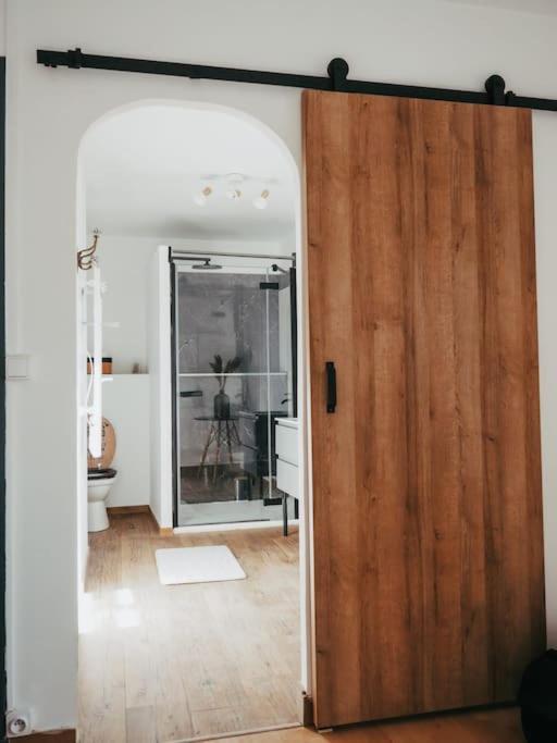 Appartement Avec Patio Sainte-Anne-d'Auray Luaran gambar