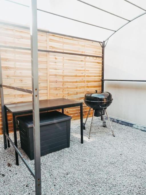 Appartement Avec Patio Sainte-Anne-d'Auray Luaran gambar