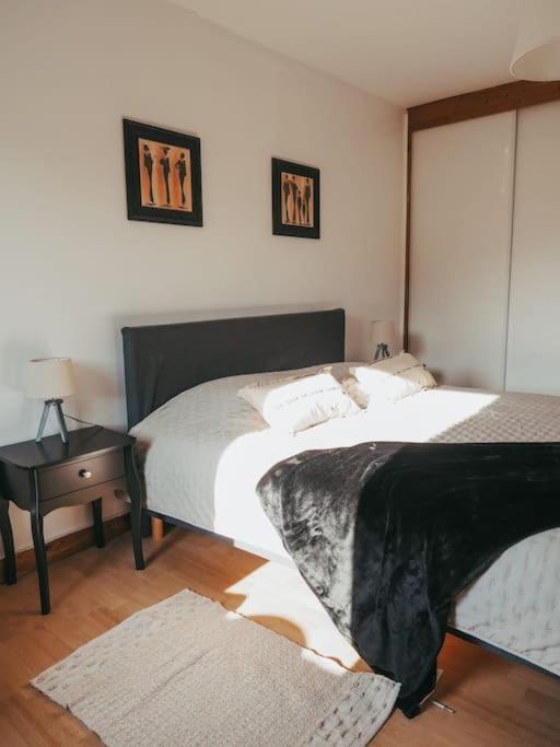 Appartement Avec Patio Sainte-Anne-d'Auray Luaran gambar